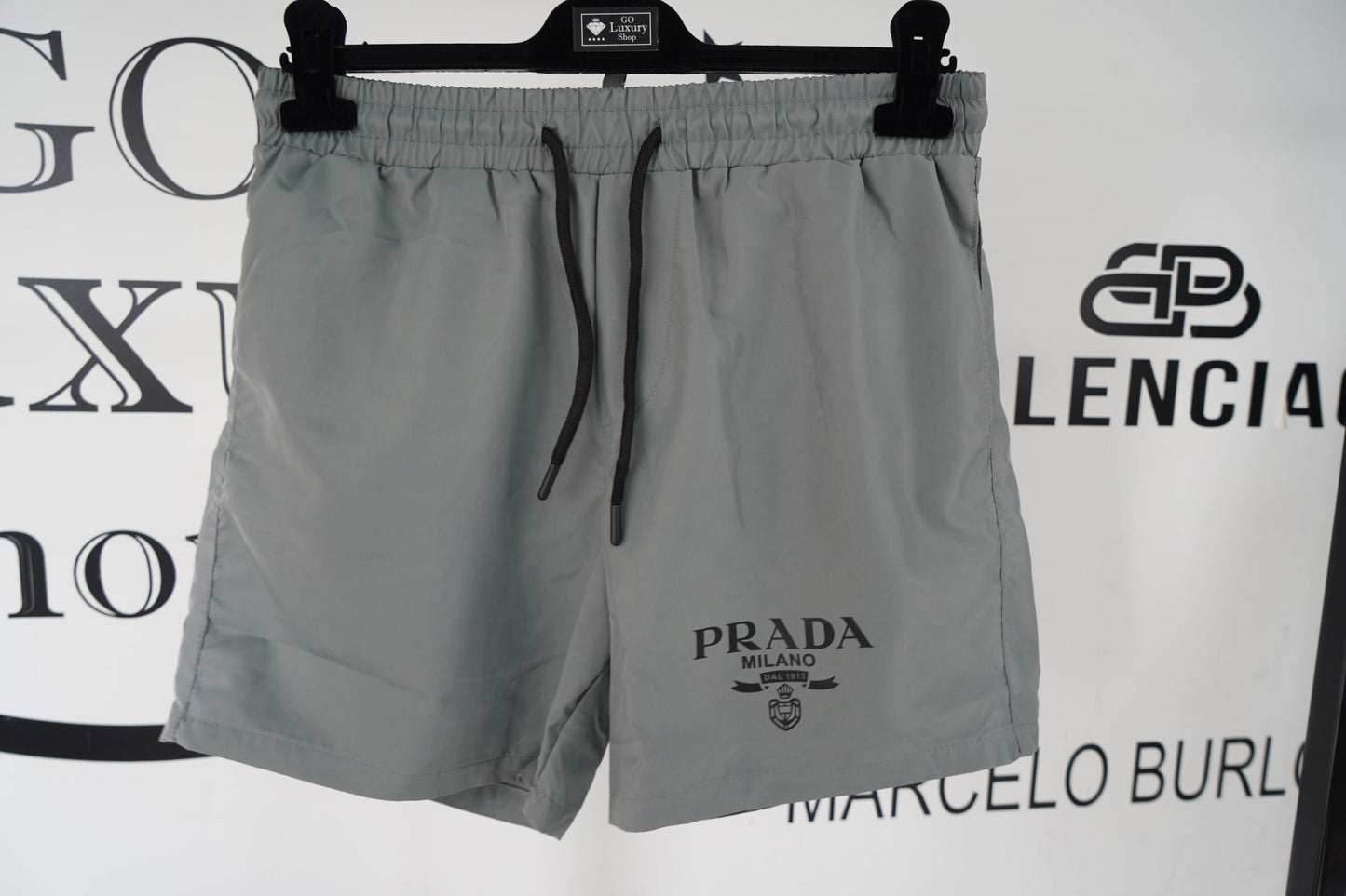 COSTUME PRADA