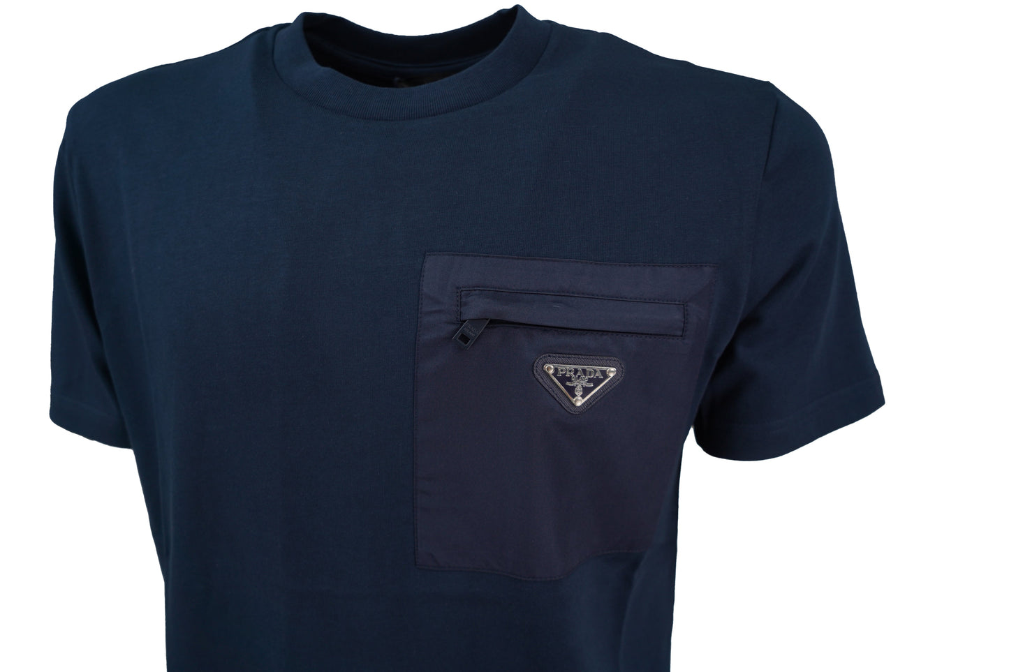 T-SHIRT PRADA CON TARGHETTA