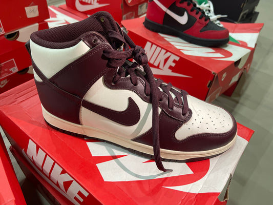 Nike dunk high